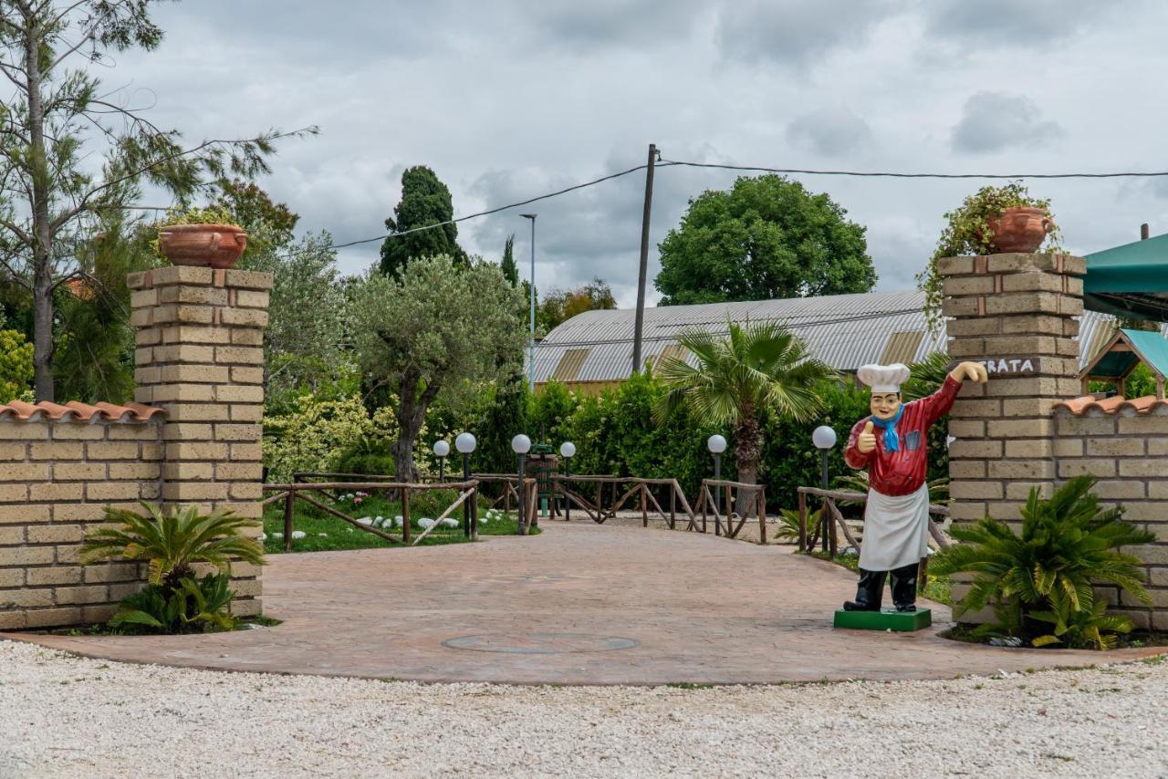 Agriturismo Il Casale Ponte Galeria Bagian luar foto